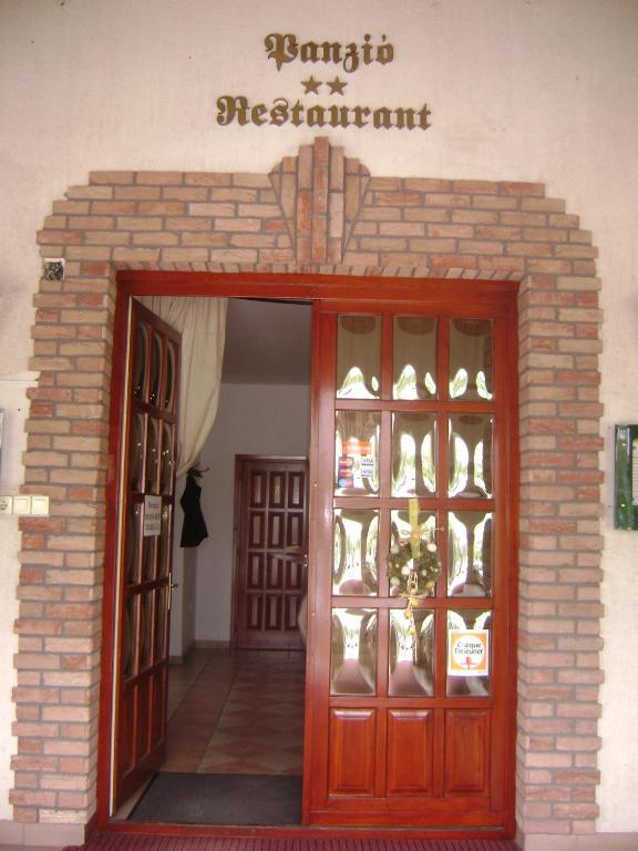 Bajor Panzio Bed and Breakfast Kecskemét Buitenkant foto
