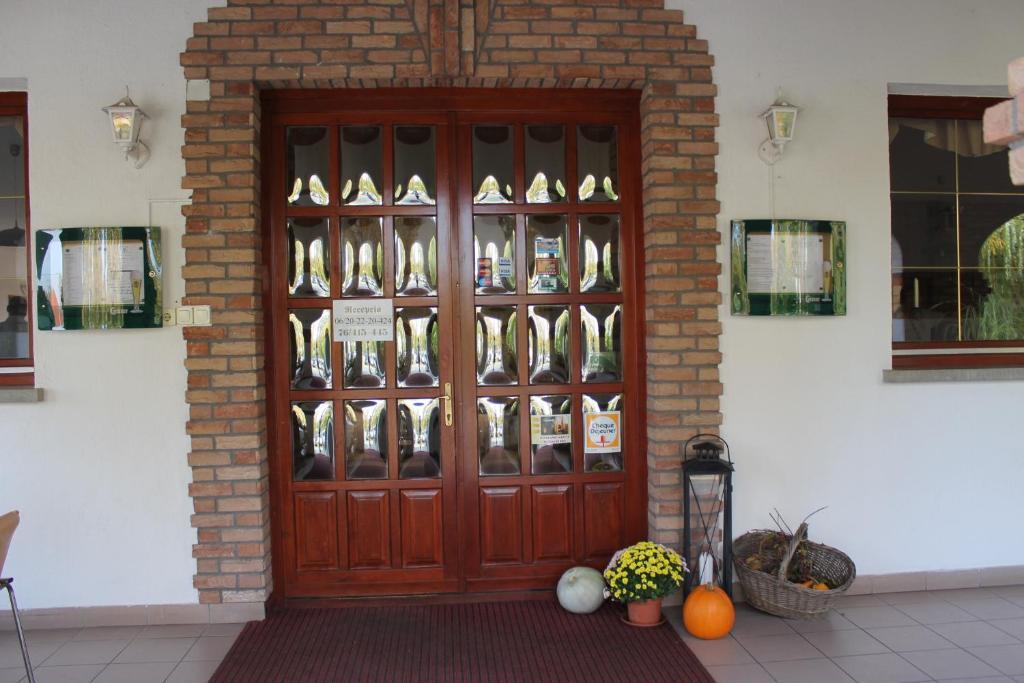 Bajor Panzio Bed and Breakfast Kecskemét Buitenkant foto