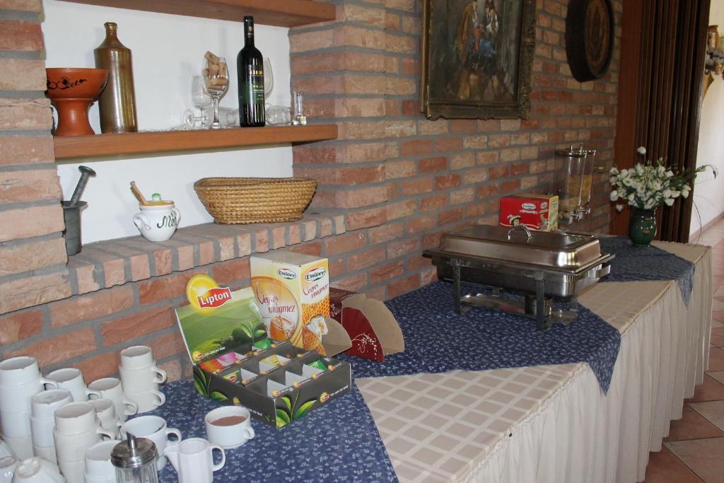 Bajor Panzio Bed and Breakfast Kecskemét Buitenkant foto